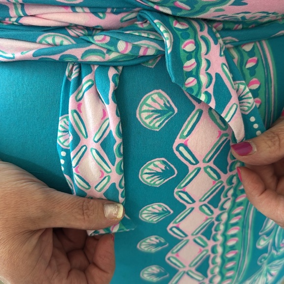 Elegant Blue and Pink Lilly Pulitzer Maxi Dress - Picture 3 of 6